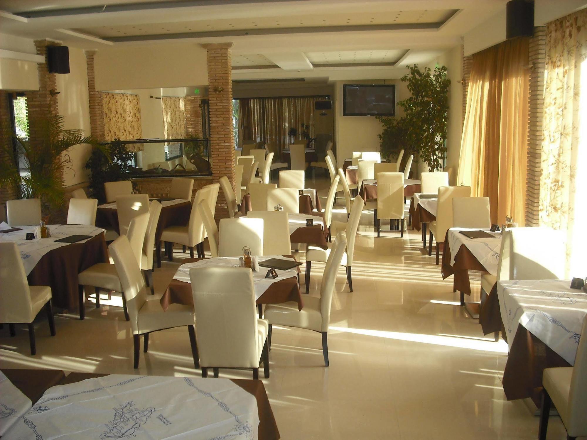 Zante Plaza & Апарт-отель Лаганас
